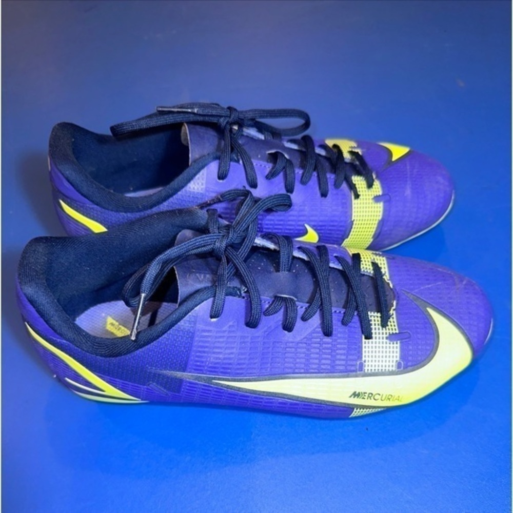 Nike Mercurial Vapor 14 Academy Fg (CU5691-474) Size US 5.5 EXCELLENT
